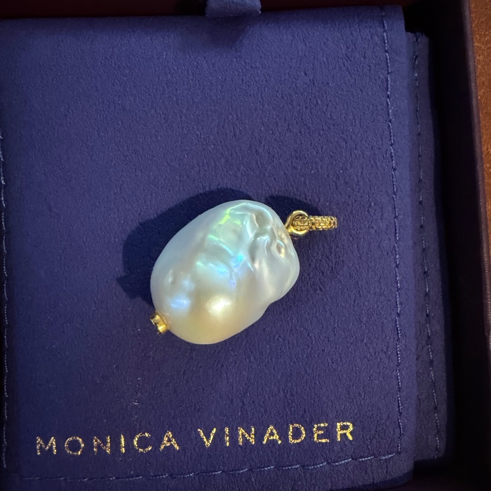 MONICA VINADER Large Baroque Pearl Pendant Charm 18K Gold Vermeil - Picture 7 of 9